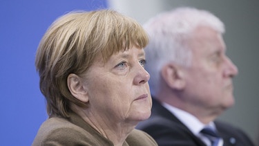 German Chancellor Angela Merkel (CDU) and Minister President of Bavaria and Chairman of CSU party Horst Seehofer  | Bild: picture-alliance/dpa