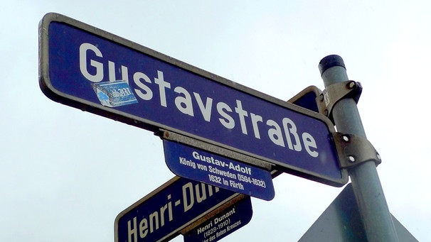 Gustavstraße Schild in Fürth | Bild: BR-Studio Franken/Andreas Heinicke