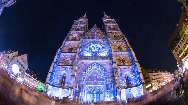 Blaue Nacht in Nürnberg - Stimmungsbilder mit Laternen und Dom | Bild: News5/Weier