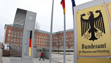 Bundesamt für Migration und Flüchtlinge in Nürnberg | Bild: picture-alliance/dpa