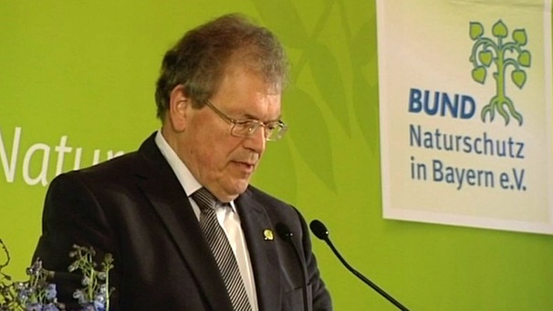 Hubert Weiger am Rednerpult bei Landesversammmlung Bund Naturschutz | Bild: Bayerischer Rundfunk