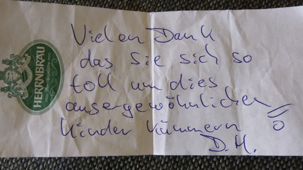 Zettel den der unbekannte Spender hinterlassen hat. | Bild: Bildungsstätte St. Wolfgang 