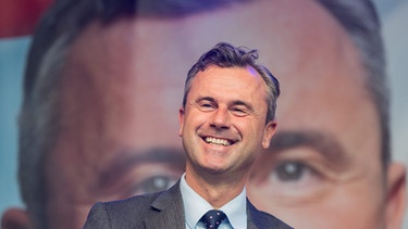 FPÖ-Bundespräsidenten-Kandidat Norbert Hofer | Bild: Christian Bruna/dpa