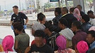 Flüchtlinge am Rosenheimer Bahnhof | Bild: Bundespolizei Rosenheim