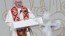 Papst in Armenein | Bild: picture-alliance/dpa Osservatore Romano / Eidon
