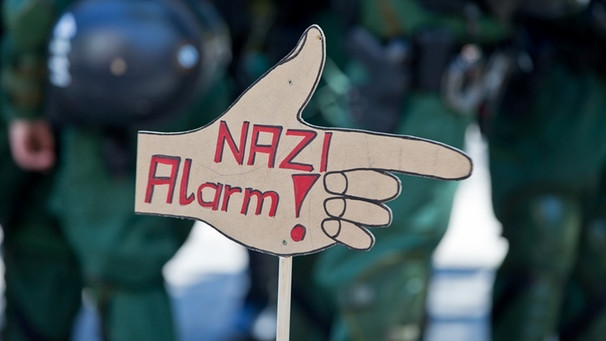 Nürnberg, 1. August 2012: Protest gegen Neonazi-Kundgebung | Bild: picture-alliance/dpa