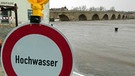 August 2005: Donau-Hochwasser in Regensburg | Bild: picture-alliance/dpa