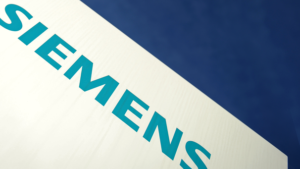 Siemensgebäude gekippt | Bild: picture-alliance/dpa