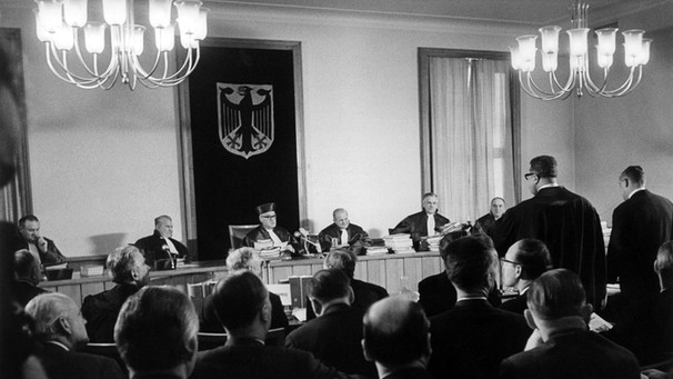 Prozess vor dem Bundesverfassungsgericht (BVerfG) in Karlsruhe | Bild: picture-alliance/dpa