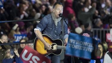 Bruce Springsteen in Philadelphia | Bild: picture-alliance/dpa/Justin Lane
