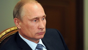 Russlands Präsident Putin lassen die Sanktionen gegen sein Land bislang unbeeindruckt. | Bild: picture-alliance/dpa