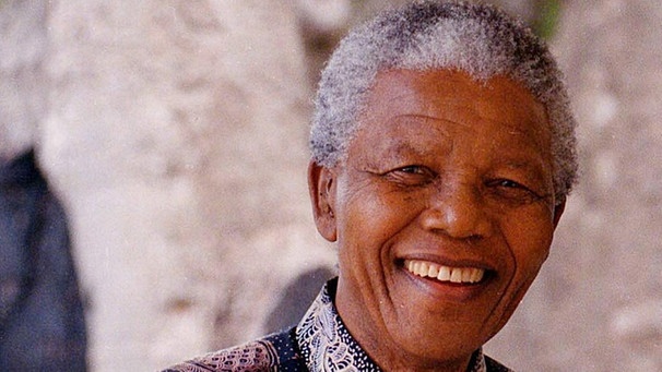 Südafrikas Präsident Nelson Mandela (Aufnahme aus dem Jahr 1996) | Bild: picture-alliance/dpa