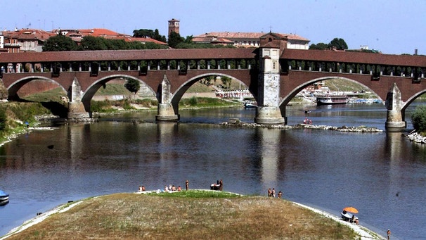 Stadtansicht von Pavia | Bild: picture-alliance/dpa