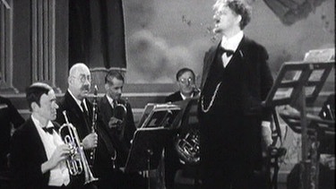 Karl Valentin und Liesl Karlstadt in "Die Orchesterprobe" | Bild: Valentin-Erben / RA Fette
