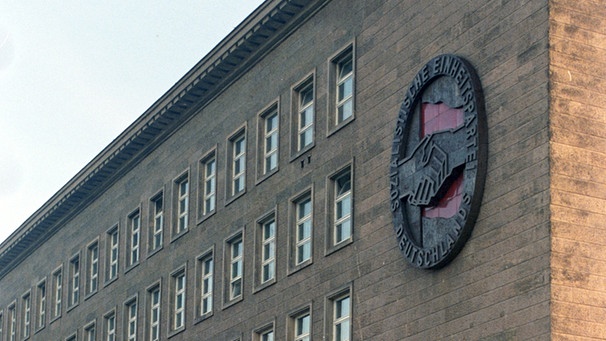 Gebäude des Zentralkomitees der SED | Bild: picture-alliance/dpa