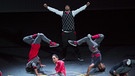 Eine Gruppe von sechs Breakdancern auf einer Bühne | Bild: BR/Alfred Jürgen Westermeyer, Red Bull Content Pool