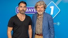 Von links: Moderator Marcus Fahn mit Extrembergsteiger Reinhold Messner. | Bild: BR/Max Hofstetter