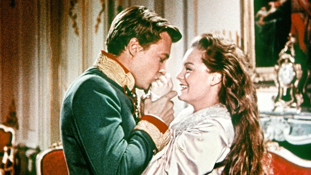 Franz Josef (Karlheinz Böhm) und Sissi (Romy Schneider) sind ein glückliches Paar. | Bild: ARD Degeto/BR