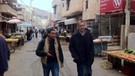 Mit Mohamed Ayyash, Aktivist gegen die Besetzung, unterwegs im Flüchtlingslager Balata in Nablus | Bild: BR / Muhamed Abofani