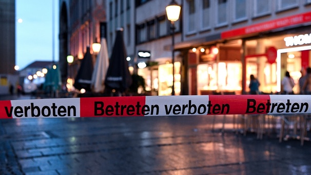 Polizei sperrt Münchner Straßen ab | Bild: picture-alliance/dpa