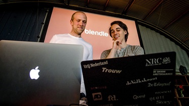 Blendle-Gründer Marten Blankesteijn und Alexander Klopping | Bild: picture-alliance/dpa/Robin Van Lonkhuijsen
