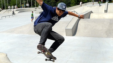 Skateboard Street | Bild: picture-alliance/dpa