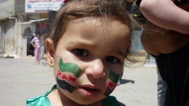 Syrien Zeitstrahl // Kind in Daraa | Bild: http://www.flickr.com/photos/chroniclesyrianuprising/7336160534/sizes/l/in/photostream/