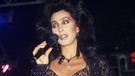 Durch die Jahre mit Sängerin Cher | Bild: picture-alliance/dpa