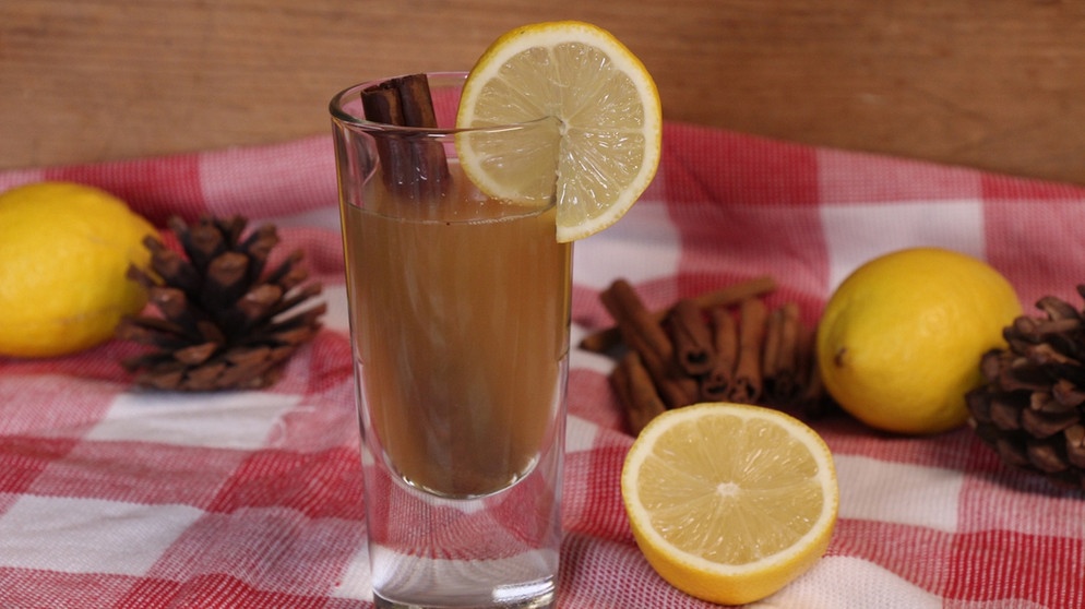 Hot Toddy - Whiskey mit Zitrone, Honig und Zimt | Bild: BR