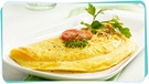 Rezept für ein saftiges Omelett | Bild: mauritius-images