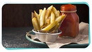 Selbstgemachte Pommes frites und Ketchup | Bild: mauritius-images