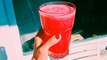 Roter Drink | Bild: mauritius-images