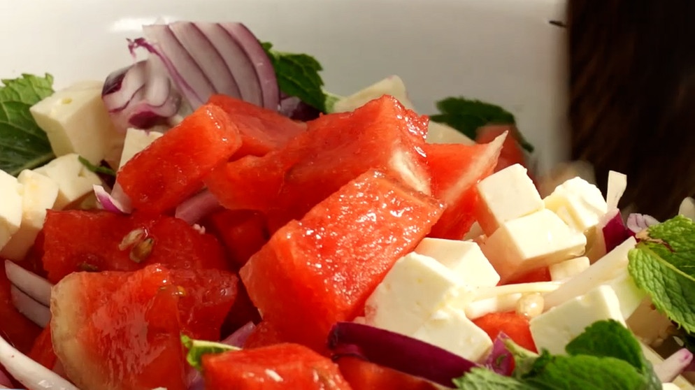 Rezept für Wassermelonen-Salat mit Feta | Bild: BR