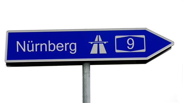 A9 Richtung Nürnberg - wofür steht da die Ziffer? | Bild: mauritius images / Blickwinkel / Alamy / Alamy Stock Photos