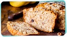 Ein angeschnittener Bananenkuchen | Bild: Montage: BR; mauritius images / Vladislav Nosick / Alamy / Alamy Stock Photos