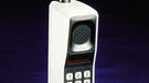 Das erste Handy war das Motorola DynaTAC 8000x | Bild: picture-alliance/dpa