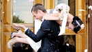 Mann entführt zum Spaß eine Braut | Bild: colourbox.com