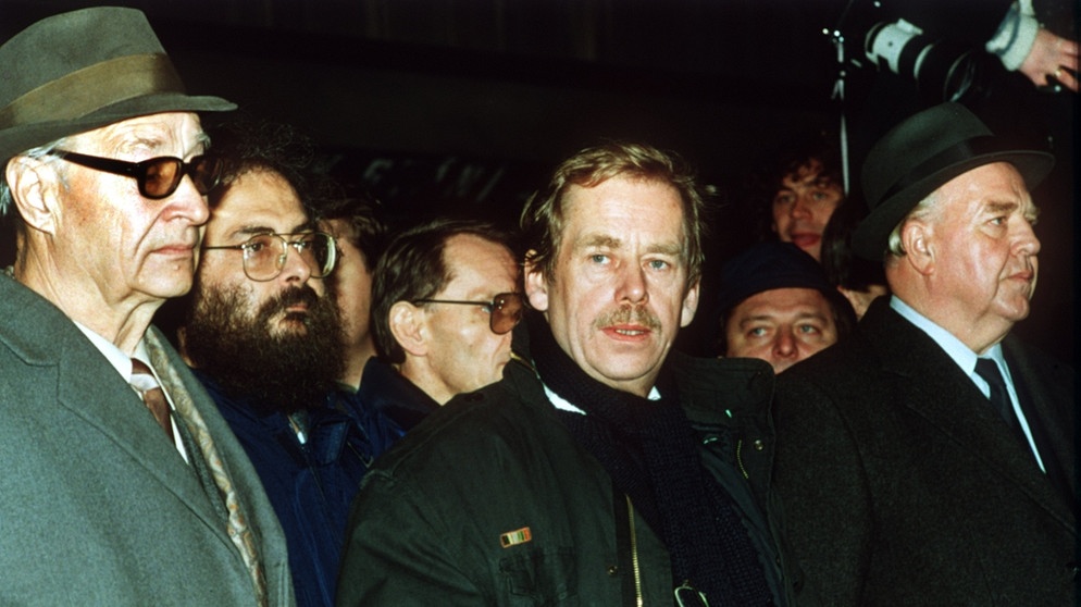 Der spätere tschechische Pärsident Vaclav Havel im Jahr 1989 | Bild: picture-alliance/dpa