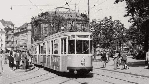 M-Zug am Lenbachplatz 1950 | Bild: MVG-Archiv