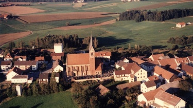 Pfarrkirche in Schwanenkirchen | Bild: Josef Drasch