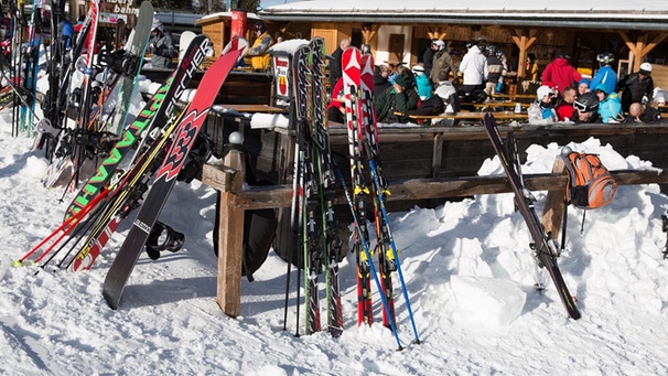 Ski gebraucht kaufen? Nur in der Ausnahme sinnvoll. | Bild: picture-alliance/dpa