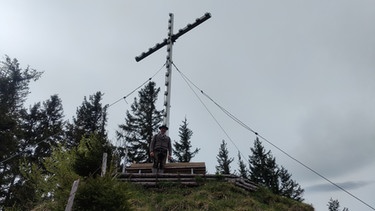 Steckenbergkreuz mit Jakob Wiedemann | Bild: BR / Chris Baumann