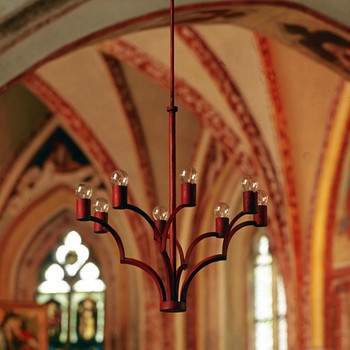 Leuchter von Otto Baier in der Kirche St. Wolfgang, München-Obermenzing | Bild: George Meister