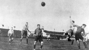 1922 1. FC Nürnberg gegen Hamburger SV | Bild: picture-alliance/dpa