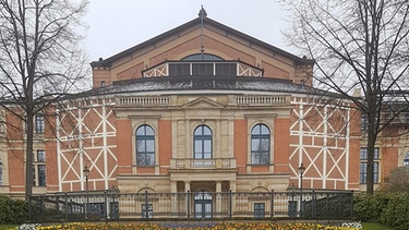 Das Festspielhaus in Bayreuth | Bild: BR-Barbara Bogen