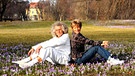 Rainer Langhans und Brigitte Streubel im Münchner Luitpoldpark (25.2.2008) | Bild: picture-alliance/dpa