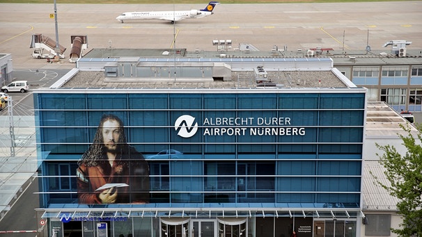 Albrecht-Dürer-Flughafen Nürnberg | Bild: picture-alliance/dpa