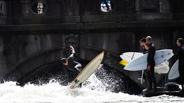 surfen stand up paddel shops  | Bild: picture-alliance/dpa