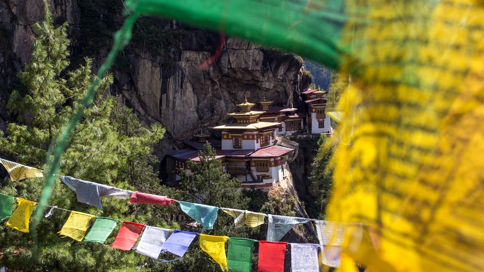 Die buddhistische Tempelanlage Taktsang im Parotal in Bhutan | Bild: picture-alliance/dpa