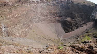 Krater des Vesuv | Bild: picture-alliance/dpa